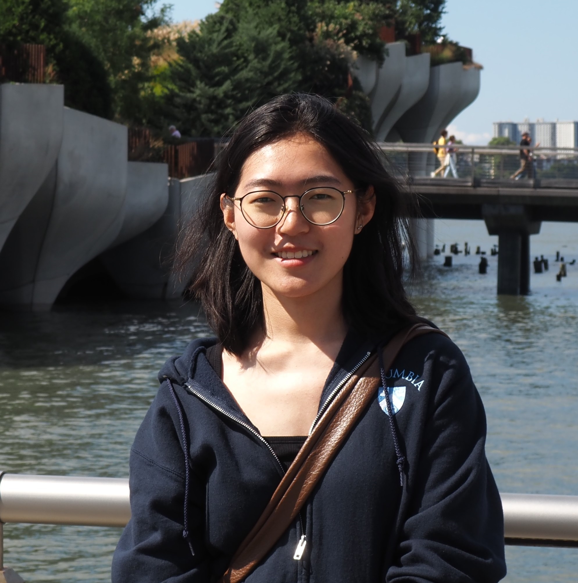 Yueyan Pang bio photo